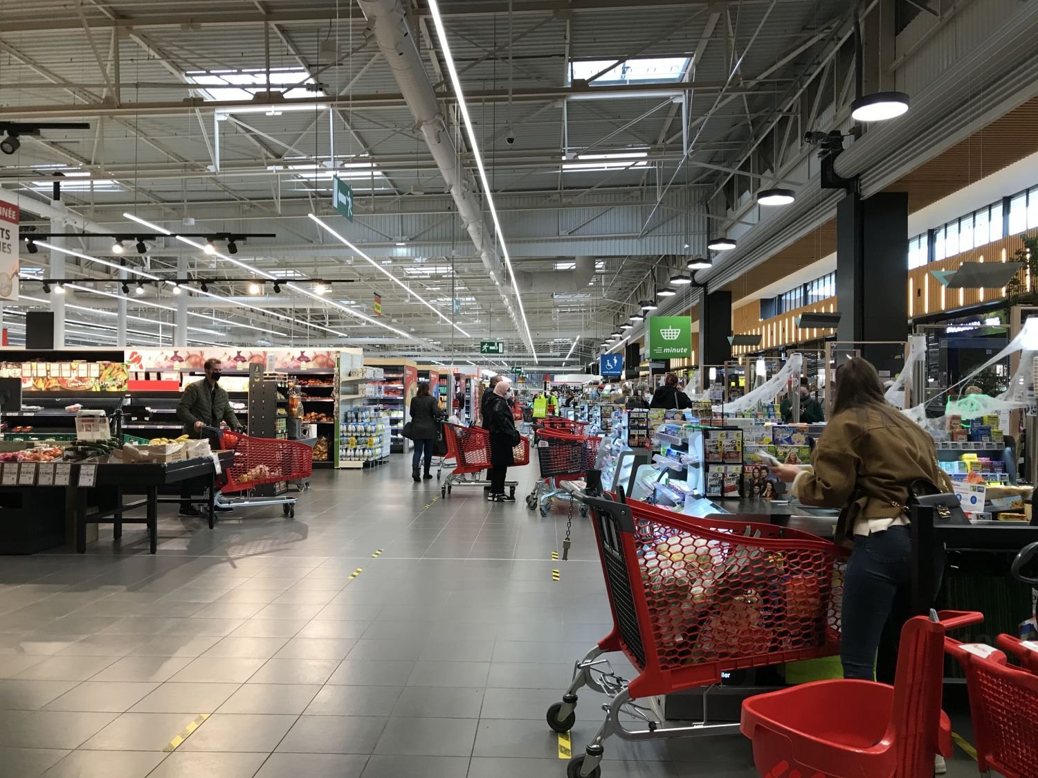 Confinement : les supermarchés veulent se servir des leçons de mars