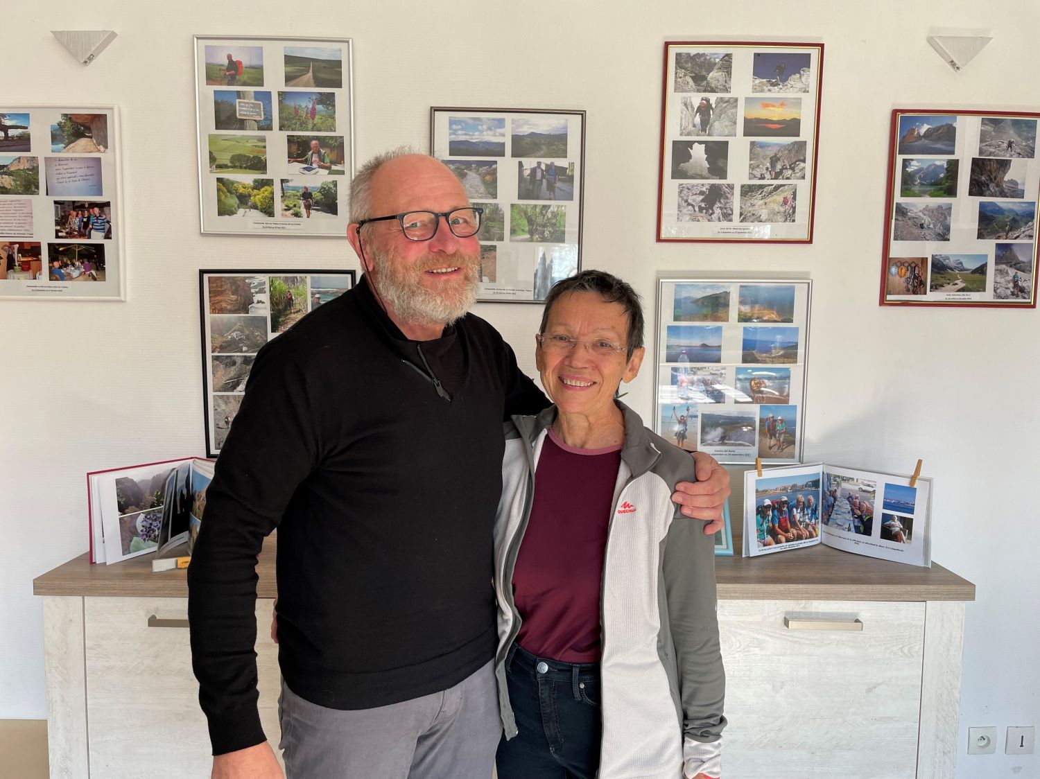 A 66 ans, Geneviève et Bernard vont marcher <br />
près de 6000 km entre Bâle et Jérusalem