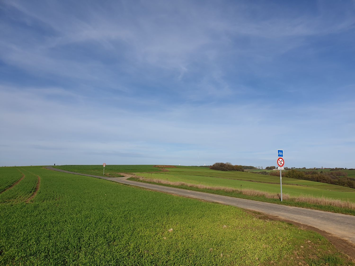 Vent d’alerte sur la Hungerbach : une association contre le projet éolien de Hundling, Ippling et Rouhling