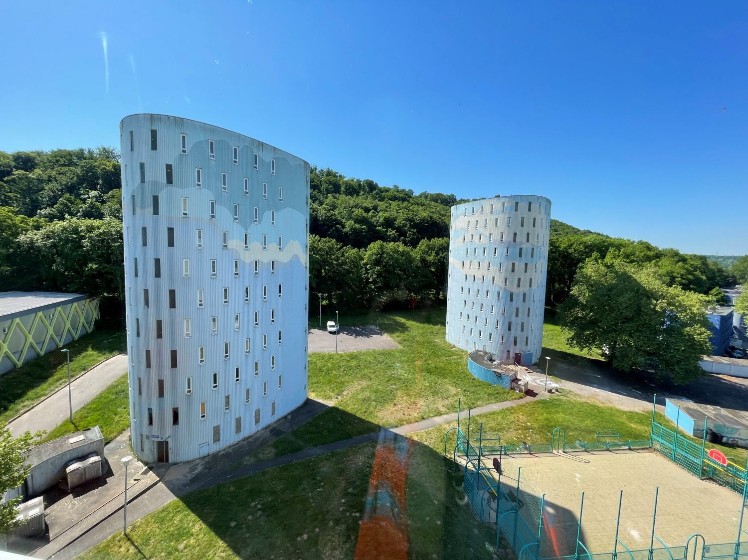Une dernière visite avant la disparition des tours du Wiesberg imaginés par Emile Aillaud
