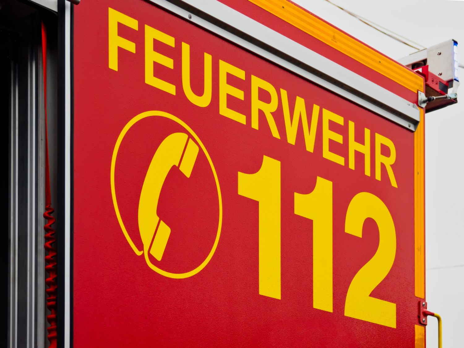 Une personne perd la vie dans un appartement en feu