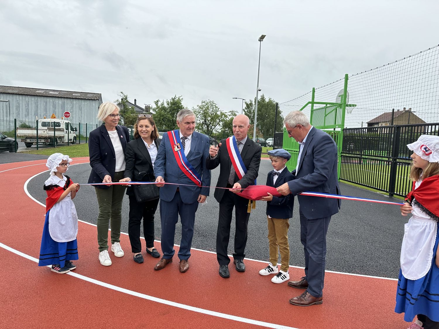 1,6 millions d'euros d’investissement pour un plateau sportif et une cantine scolaire