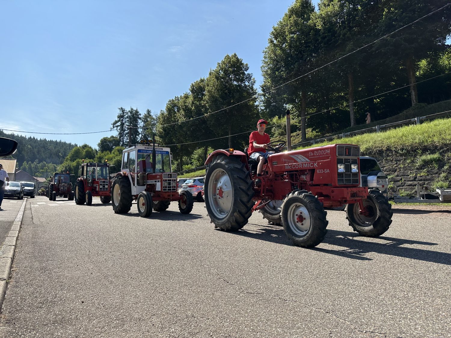 Tracteur Fescht : Des engins qui parlent à toutes les générations à Saint-Louis-lès-Bitche
