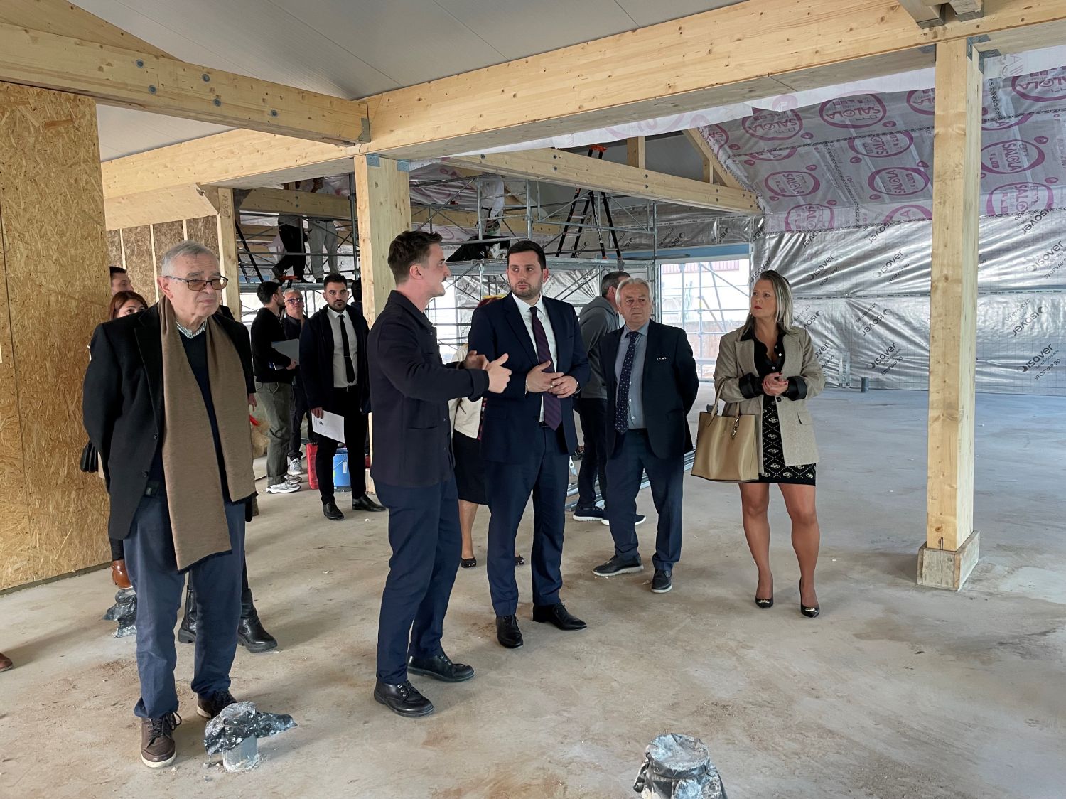 Une nouvelle crèche tournée vers l'extérieur en construction dans le quartier Bellevue