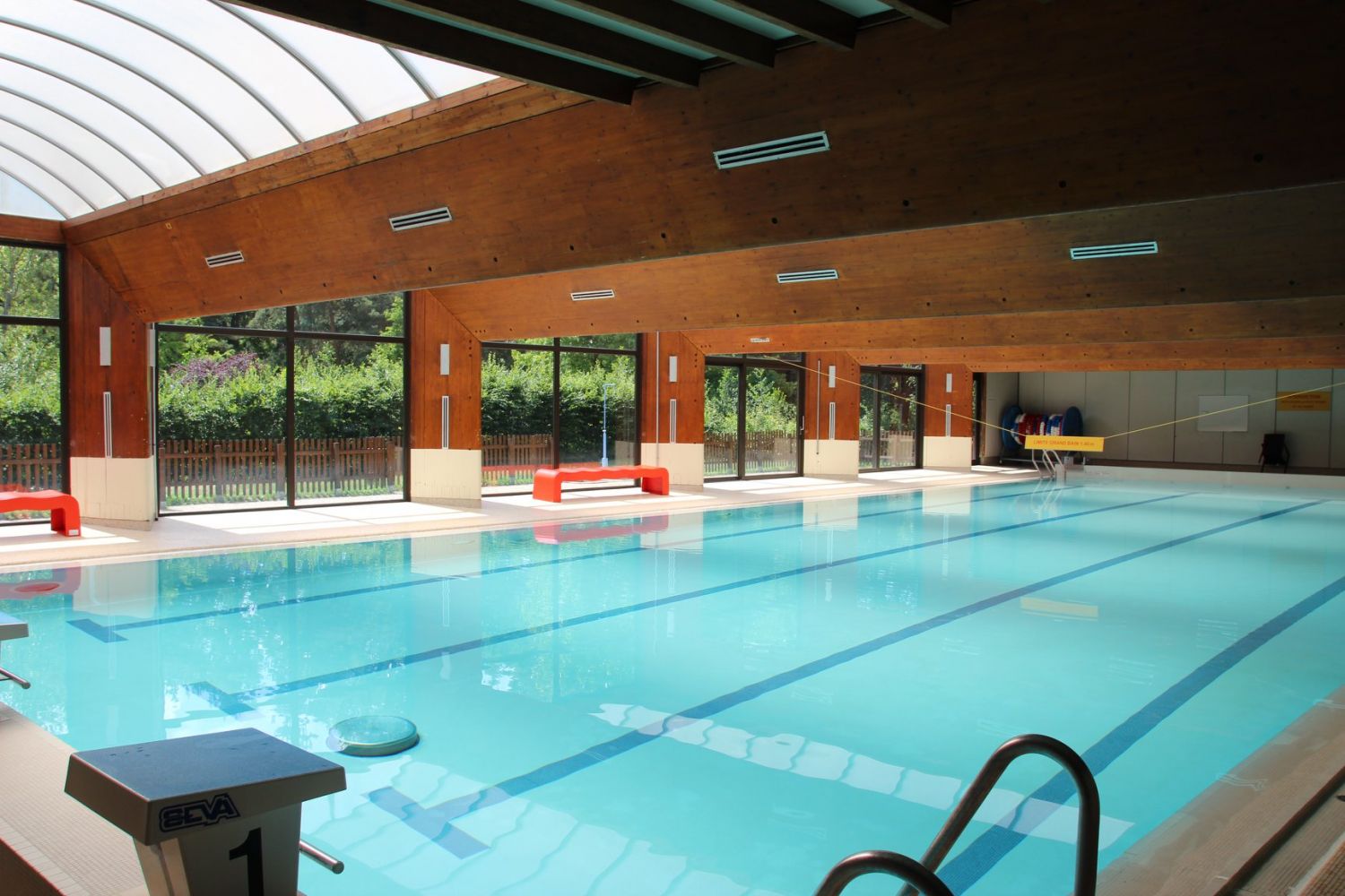 La piscine de Bitche ne va pas pouvoir rouvrir au public tout de suiteÂ