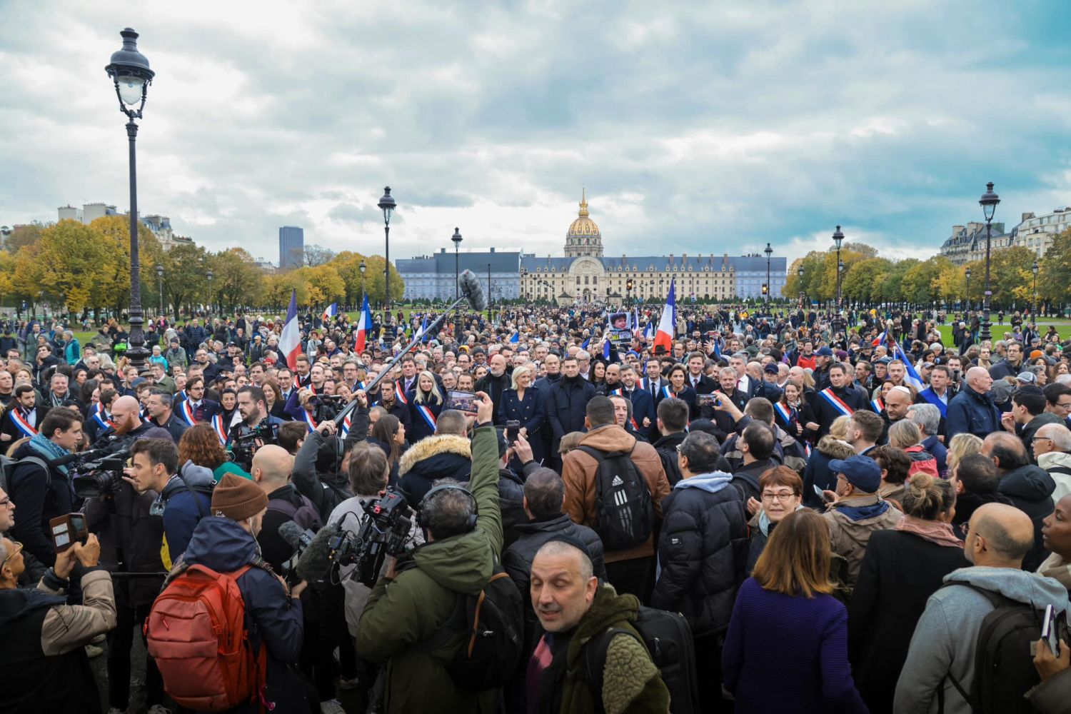 Des Milliers De Personnes Ont March Contre L antis mitisme Dans La 