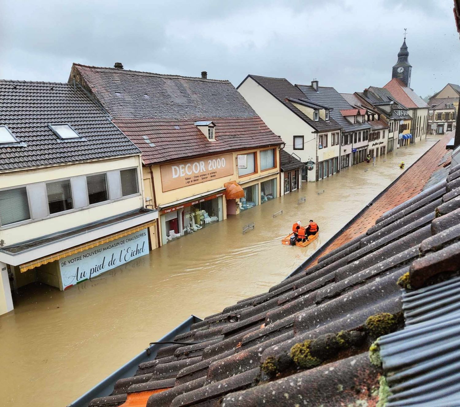 Une Unité Mobile d’Intervention se déploie à Sarreguemines pour tous les sinistrés des inondations