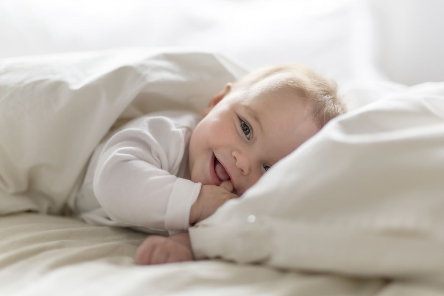 La nouvelle édition de « L’Officiel des prénoms » vient de sortir et nous apprend les tendances des prénoms des bébés en 2025