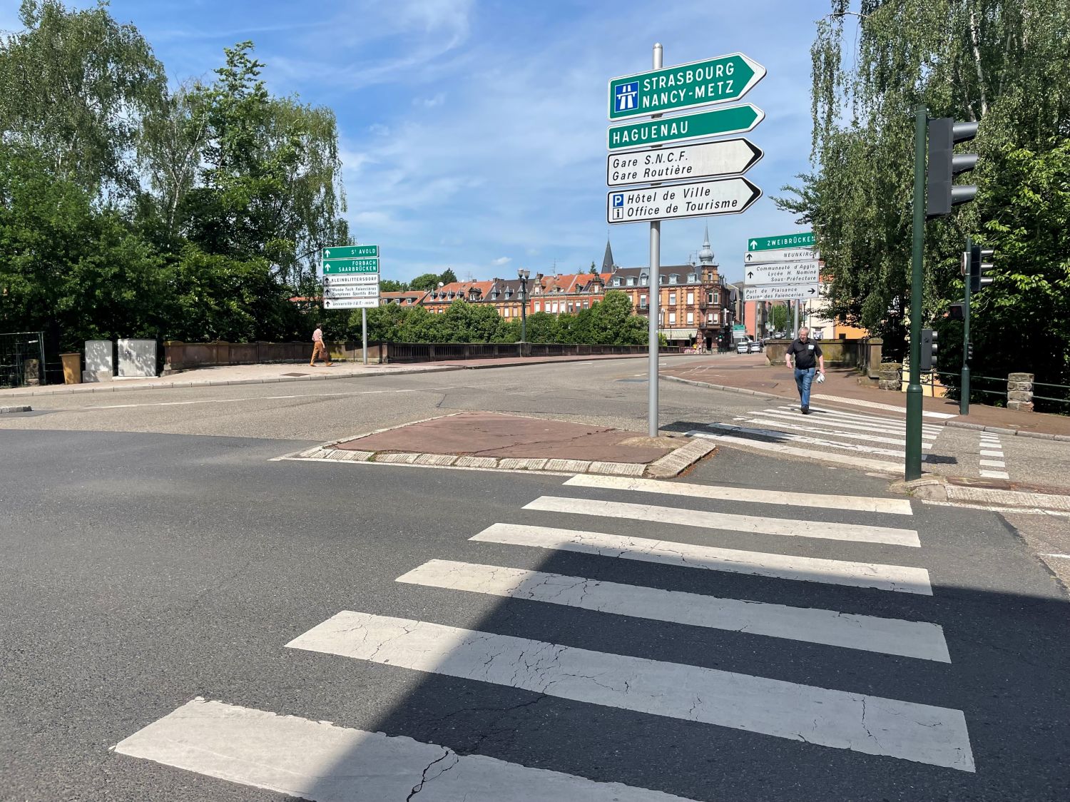 Un affaissement de chaussée a eu lieu près du pont des Alliés à Sarreguemines