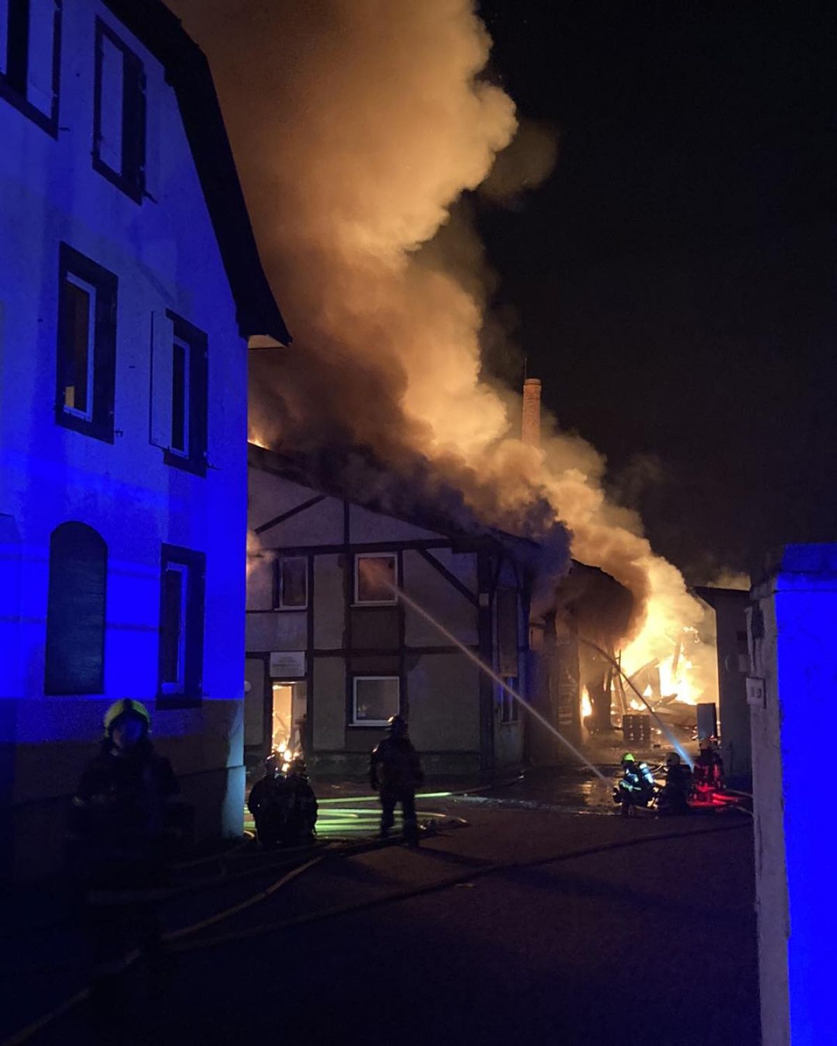 A Saverne, un impressionnant incendie a ravagé un hangar cette nuit
