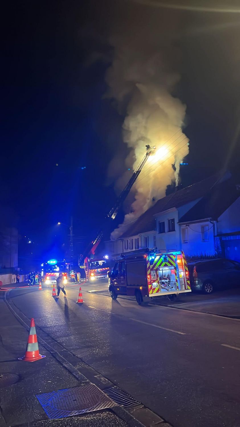 Une habitation a pris feu deux fois hier à Neufgrange