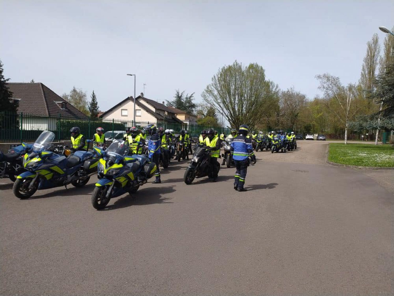 La gendarmerie de la Moselle propose une journée de remise en selle pour les motards