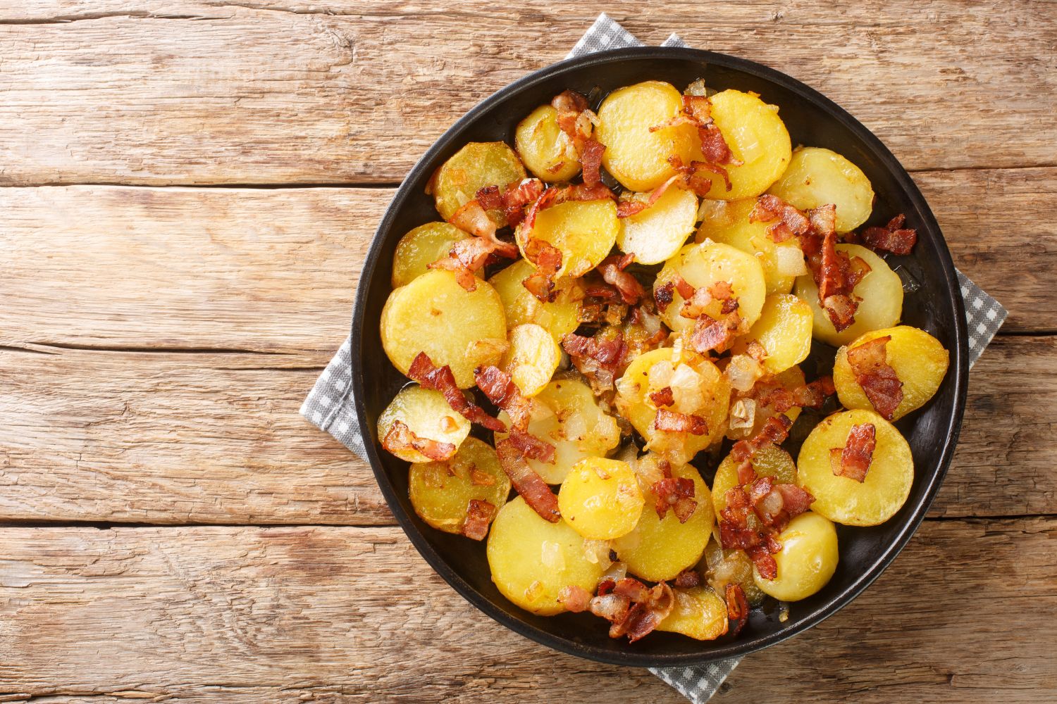 Le Panier Du Chef : Poêlée de pommes de terre à la paysanne - Radio Mélodie