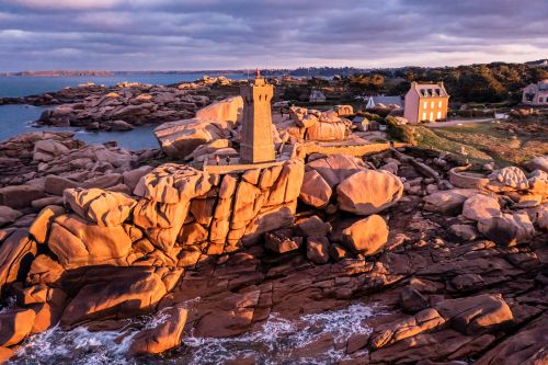 Armand nous parle de ses vacances en Bretagne episode artwork