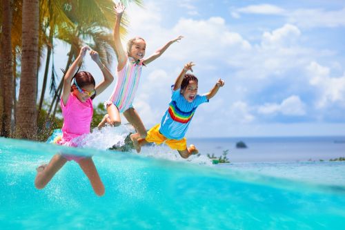 L'été ce n'est pas si reposant : vacances sans repos pour les parents episode artwork