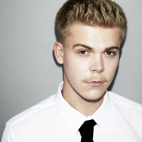 Charles Doré part en tournée ! Charles Doré part en tournée !